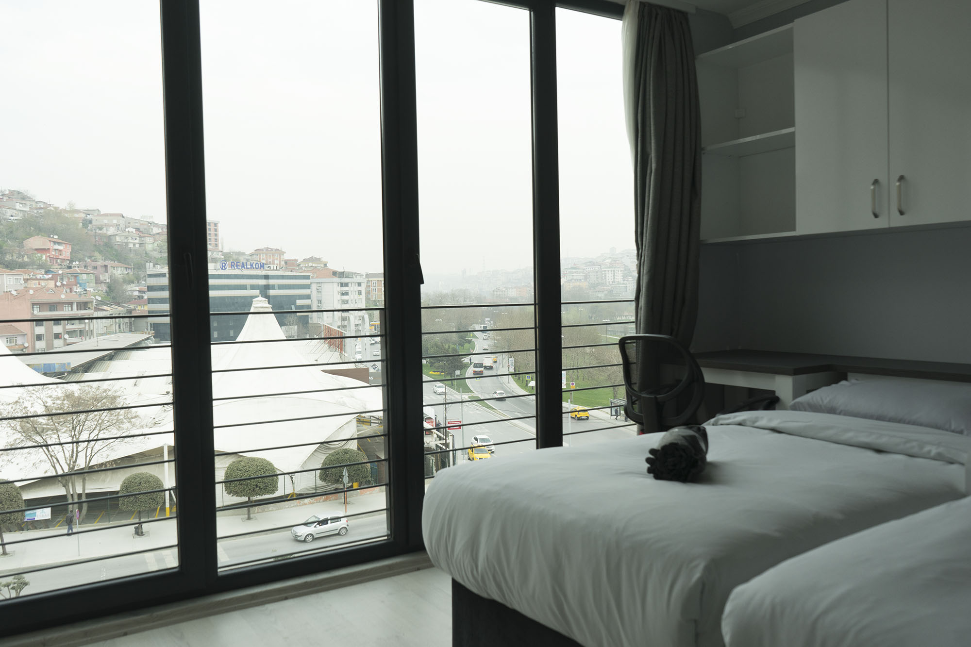 Studio 5 İstanbul — şehir manzaralı oda
